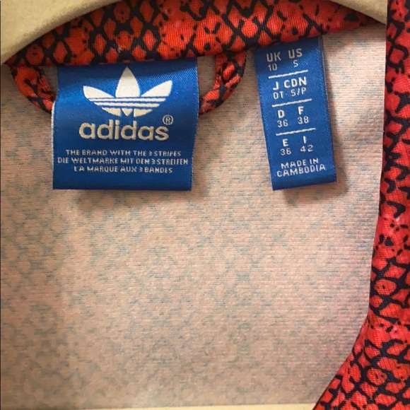 Woman's Adidas zip up sweater - Picture 3 of 3
